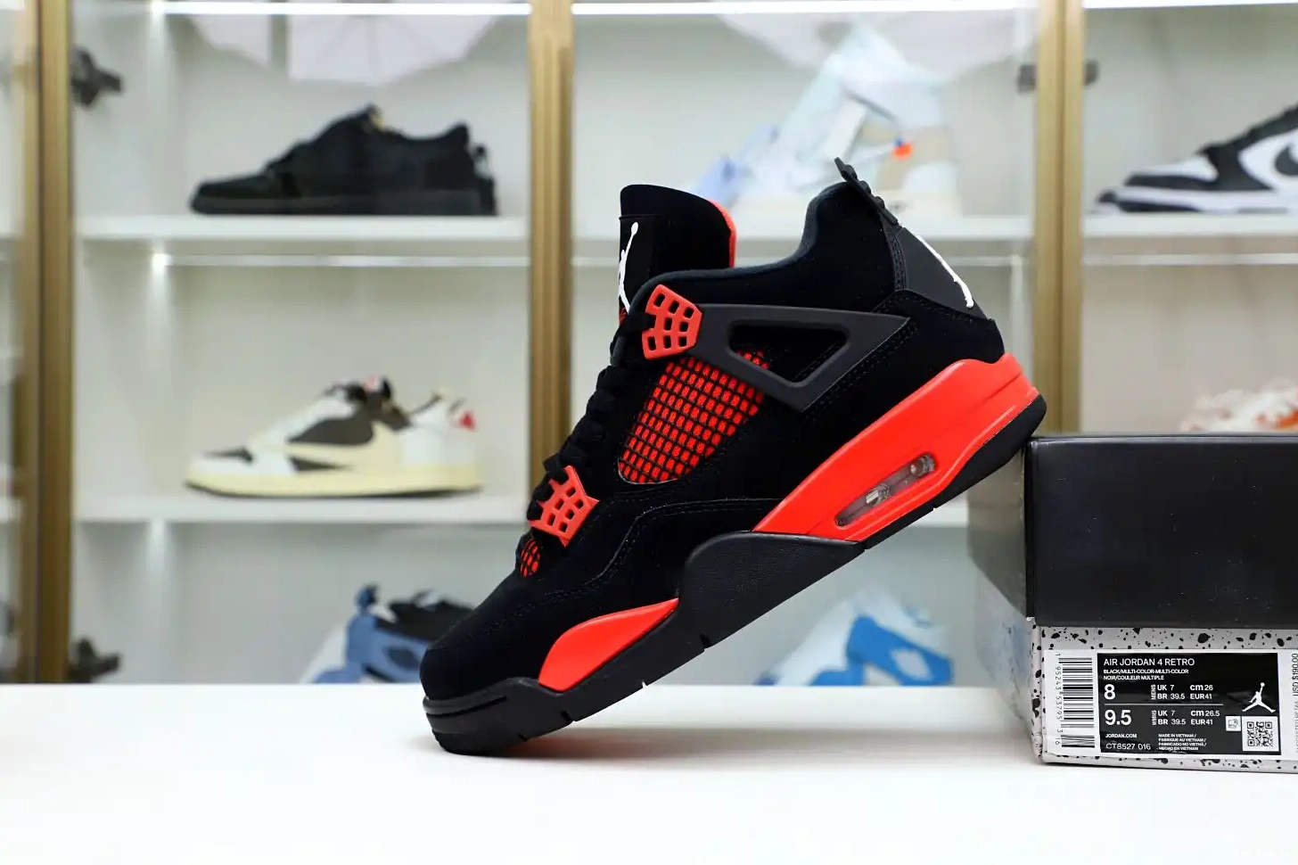 4 'RED AIR Kimikick RETRO JORDAN THUNDER' 0512